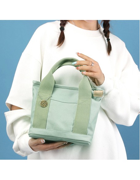 Large capacity multi-pocket handbag