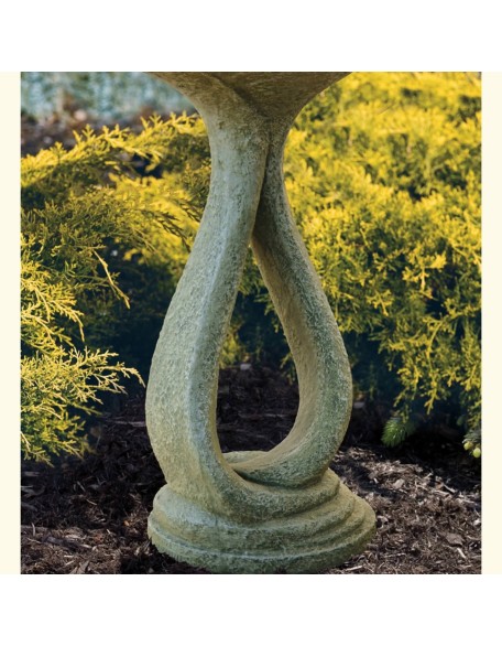 Ribbon 1-Piece Concrete Bird Bath